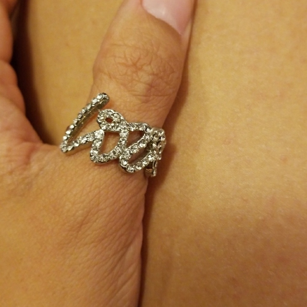 O- Cursive "love" ring w/ faux diamond rhinestones - Picture 3 of 7